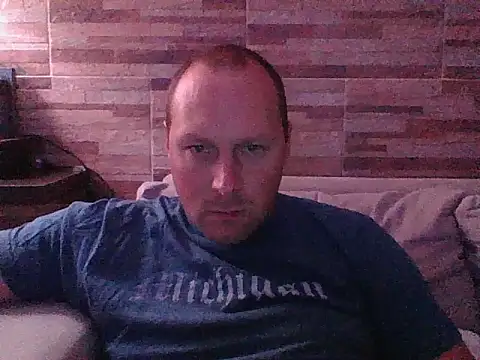 lustonfan online show from March 20, 1:17 am