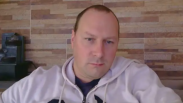 lustonfan online show from June 30, 12:38 pm