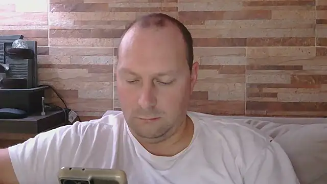 lustonfan online show from May 16, 12:48 pm
