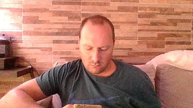 lustonfan online show from March 26, 11:52 am