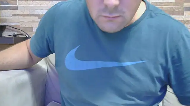 lustonfan online show from April 7, 12:51 pm