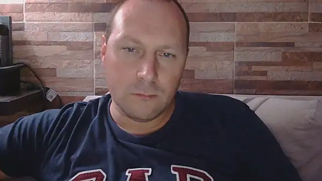 lustonfan online show from April 21, 2:36 am