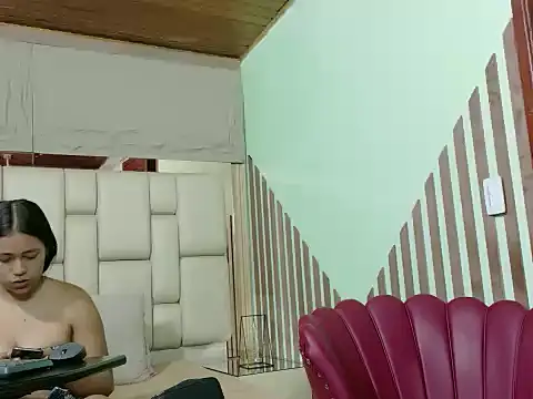 VikyANDfer online show from March 10, 12:42 pm