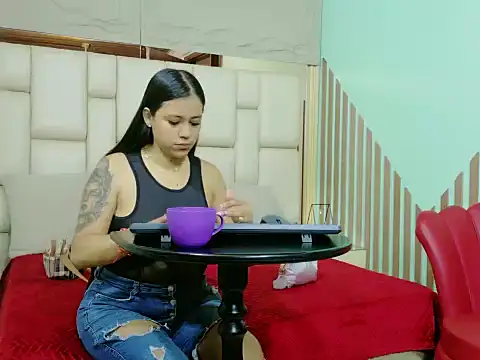 VikyANDfer online show from March 31, 12:51 pm