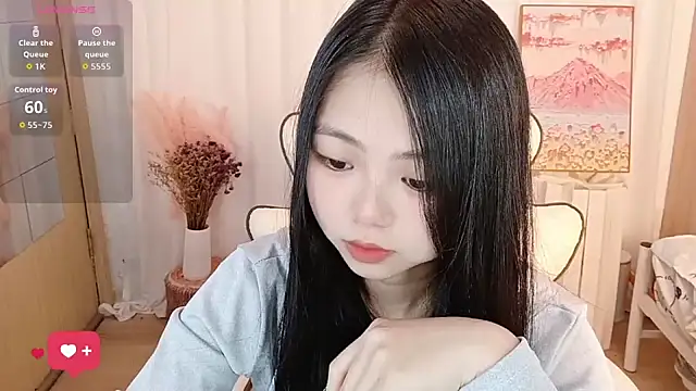 Noelle-2007 online show from March 28, 1:45 pm