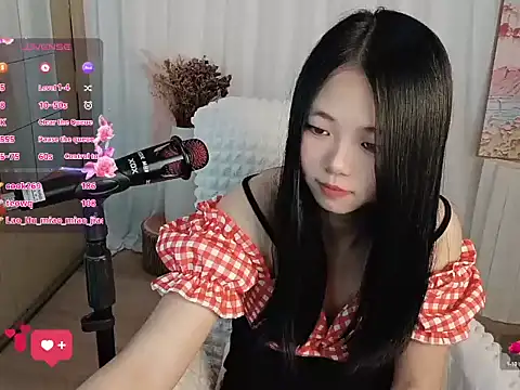 Noelle-2007 online show from March 13, 5:29 pm