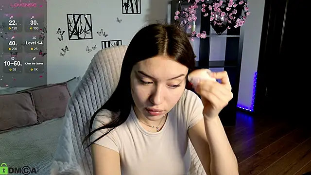 Snapshot of Sugar_Kitten12 chatting on June 7, 2:17 am Sugar Kitten12 online show from June 7, 2:17 am