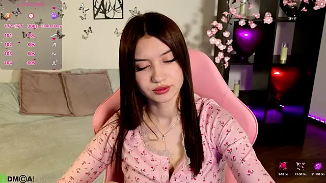 Sugar Kitten12 online show from April 19, 12:44 am