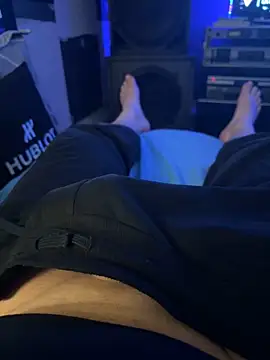 MatthewEmme2121 online show from March 15, 3:41 pm