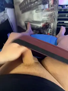 MatthewEmme2121 online show from March 25, 11:36 pm