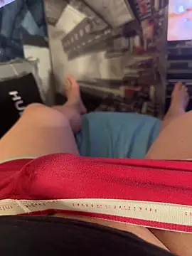 MatthewEmme2121 online show from May 19, 10:28 pm
