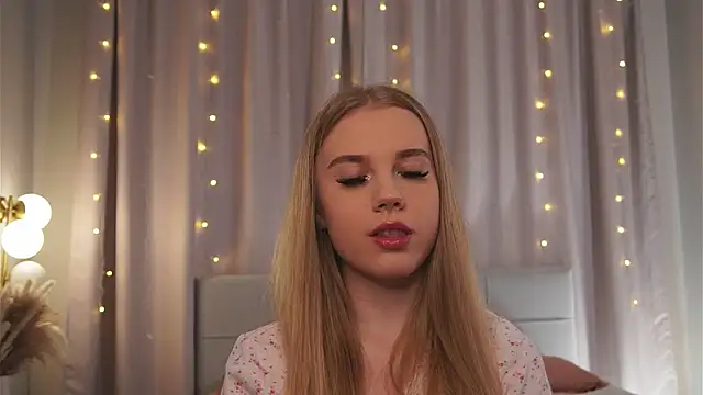 tayashy online show from May 14, 4:26 pm