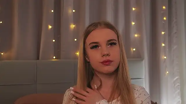 tayashy online show from May 13, 4:47 pm