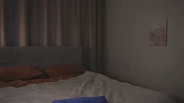 tayashy online show from April 1, 5:10 pm