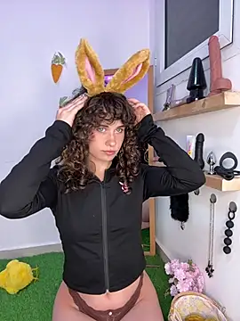 Alissa-Kissa online show from April 2, 5:41 pm