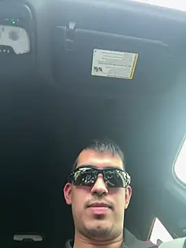 papichulo102099 online show from March 10, 9:52 pm