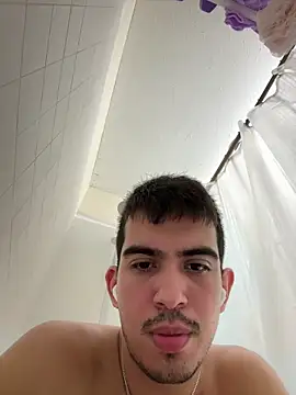 papichulo102099 online show from March 12, 11:31 pm