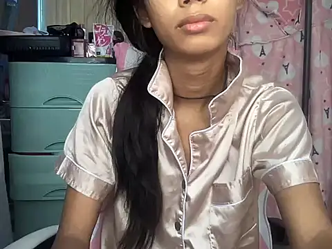 Sunkissed seductress online show from April 15, 11:49 pm