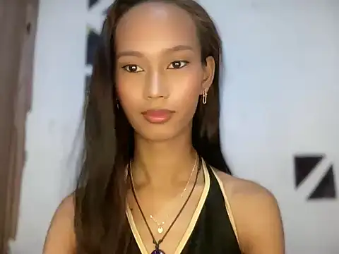 Snapshot of Sunkissed_seductress chatting on June 27, 5:46 am Sunkissed seductress online show from June 27, 5:46 am
