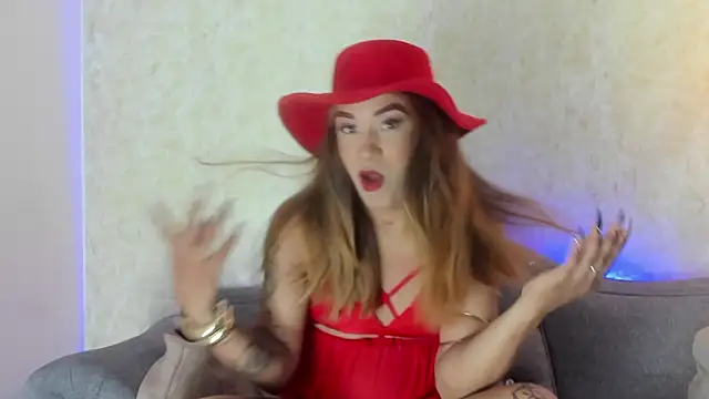 CoralSalas online show from March 5, 2:13 pm