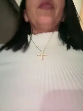 SamanthaWalker  online show from April 13, 1:37 pm