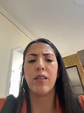SamanthaWalker  online show from May 29, 2:34 pm