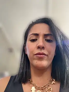 SamanthaWalker  online show from June 17, 5:23 pm