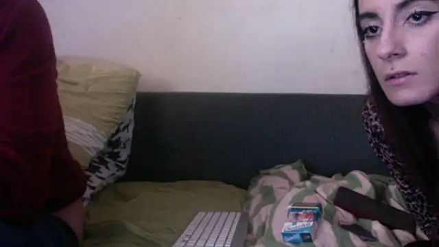 chiara-mario online show from April 14, 9:36 am