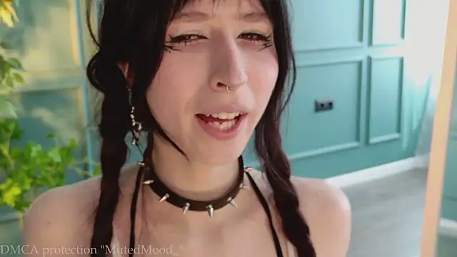 MutedMood  online show from June 25, 12:32 pm