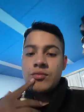 OliverTabordaa online show from March 19, 11:49 pm