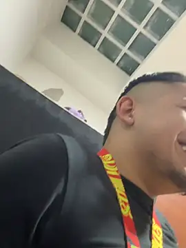 OliverTabordaa online show from March 10, 7:51 pm