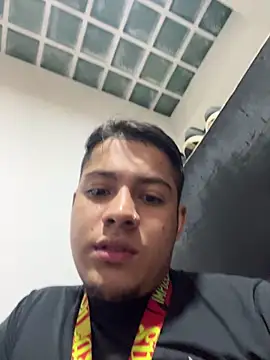 OliverTabordaa online show from March 26, 7:23 pm