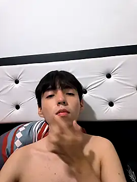 Lucca  555 online show from March 23, 2:22 am