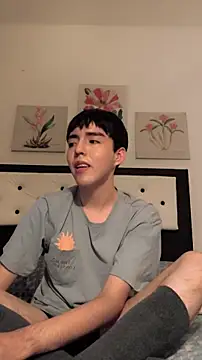 Lucca  555 online show from April 26, 11:24 pm