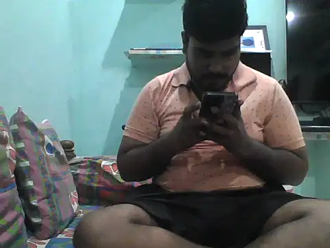Snapshot of Foxboy65 chatting on May 23, 7:13 pm Foxboy65 online show from May 23, 7:13 pm