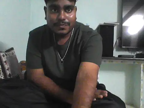 Snapshot of Foxboy65 chatting on May 3, 5:49 pm Foxboy65 online show from May 3, 5:49 pm
