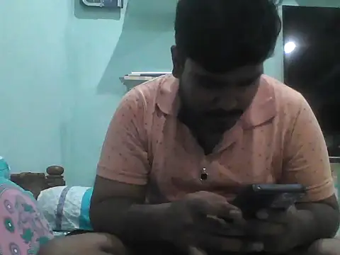 Snapshot of Foxboy65 chatting on May 25, 7:01 pm Foxboy65 online show from May 25, 7:01 pm