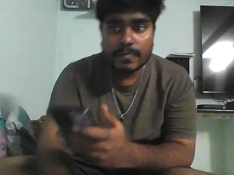 Snapshot of Foxboy65 chatting on April 29, 6:14 pm Foxboy65 online show from April 29, 6:14 pm
