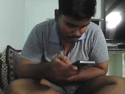 Snapshot of Foxboy65 chatting on May 4, 7:50 pm Foxboy65 online show from May 4, 7:50 pm