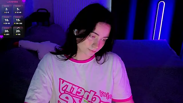 missy3kissy online show from April 15, 7:25 am