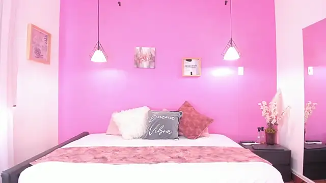 liapinket online show from April 14, 12:10 pm