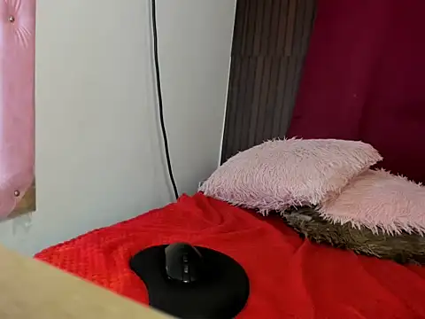 Isahot-69 online show from May 30, 4:08 am