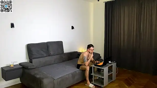 jaguar 777 online show from June 28, 12:22 pm