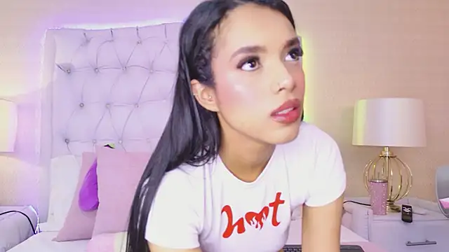 MeganRoseh online show from March 25, 8:19 pm