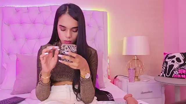 MeganRoseh online show from March 12, 8:13 pm