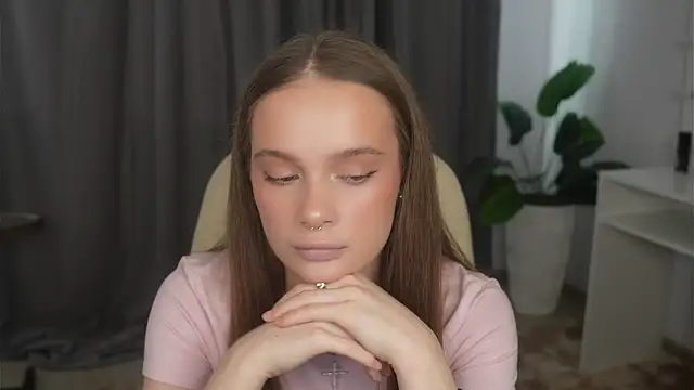 MeriPhelan online show from March 10, 1:37 pm