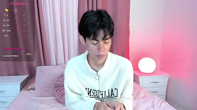 daniell rdrig online show from April 3, 12:44 pm