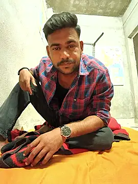 akshat234556 online show from April 8, 2:40 pm