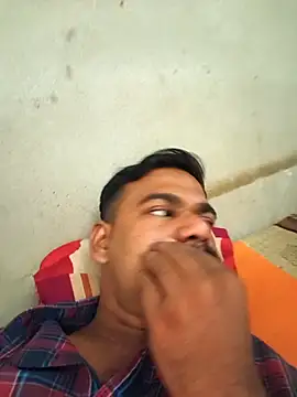 akshat234556 online show from July 28, 5:37 am