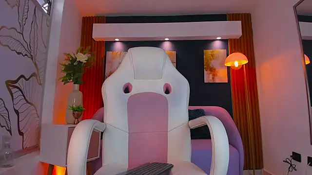 Ikaika Kalani online show from March 20, 1:01 pm